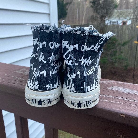 Converse CT Sketched Hi Black / White 100033f Shoes Barely Used Size 5 - Picture 3 of 10